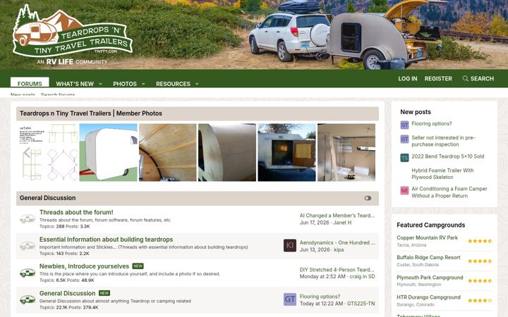 Screenshot of tnttt.com