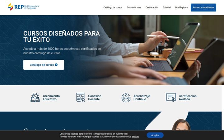 Screenshot of unirep.edu.ec