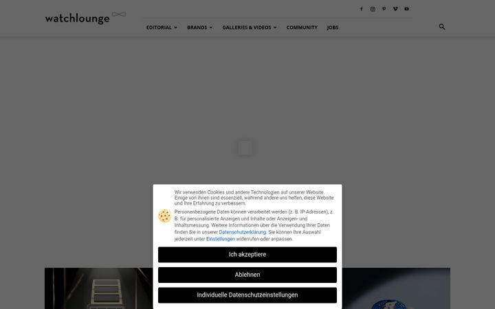Screenshot of watchlounge.com