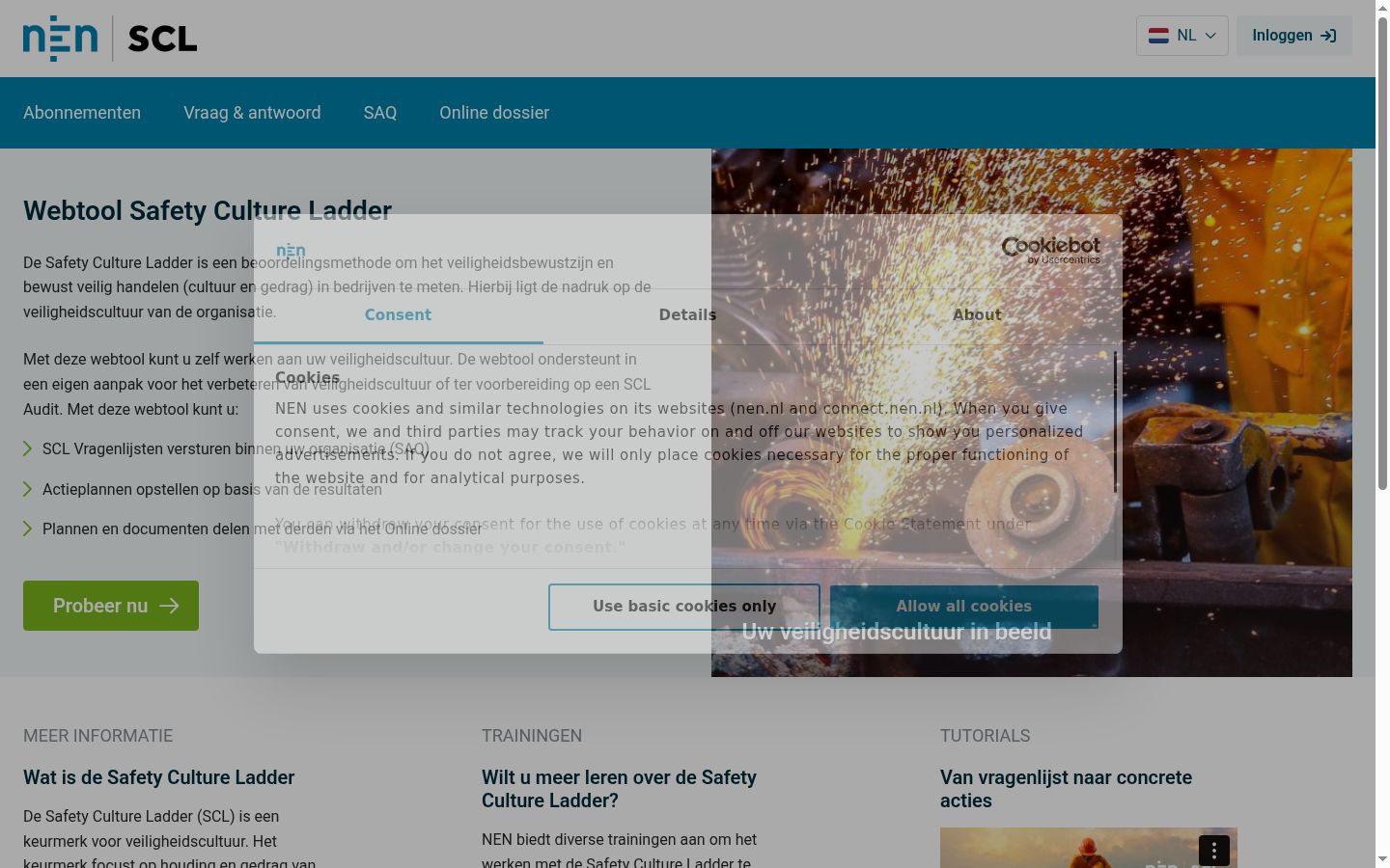 Screenshot del banner di consenso mostrato prima di qualsiasi interazione