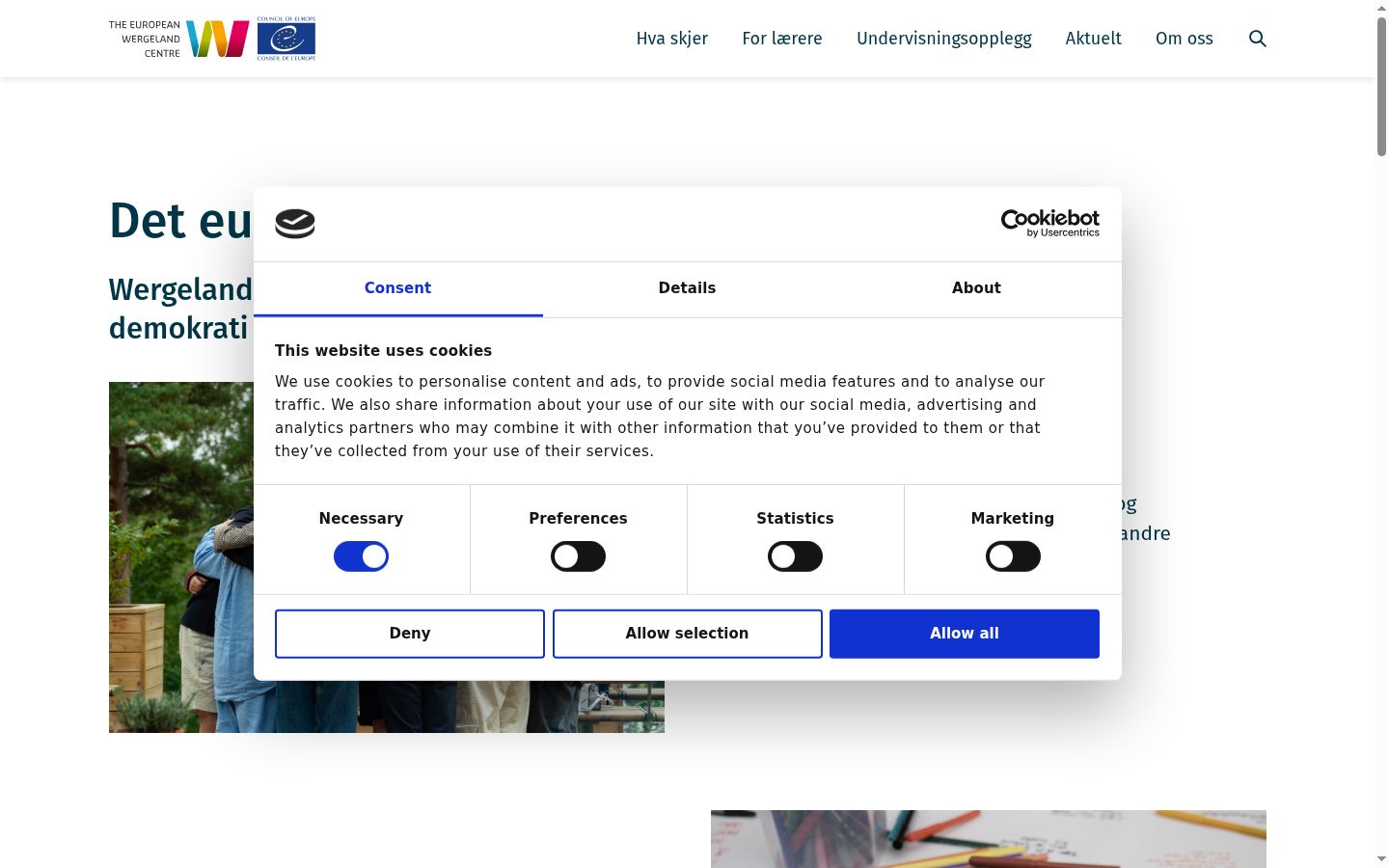 Screenshot of the consent banner shown before any interaction
