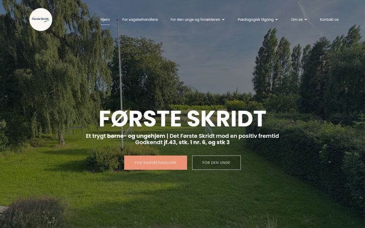 Skærmbillede af xn--frsteskridt-ggb.dk