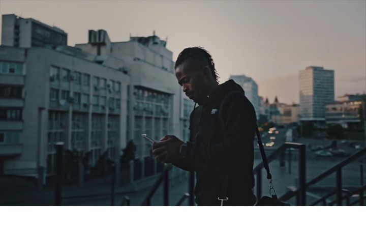 Képernyőkép: youversion.com
